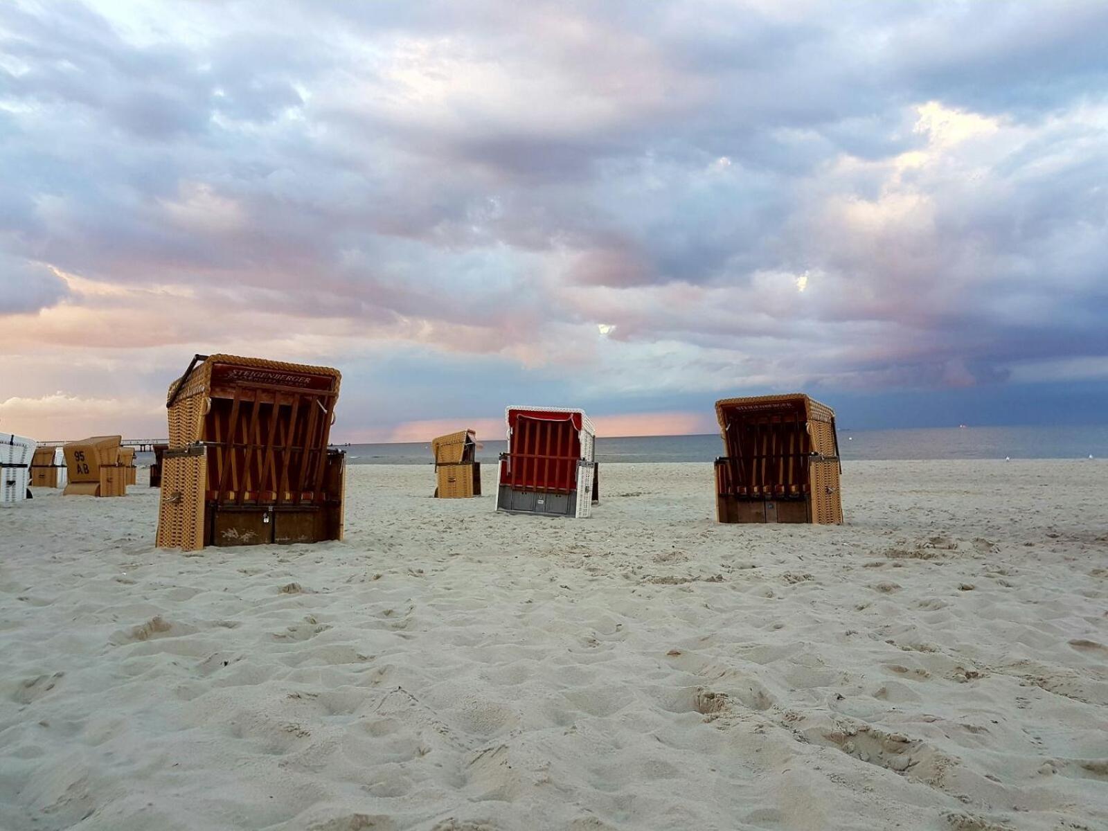 Lange Am Meer 제바트헤링스도르프 외부 사진